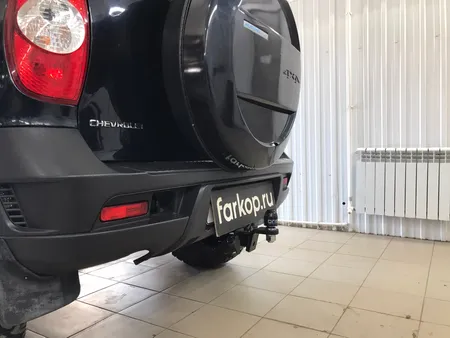 Фаркоп Oris для Chevrolet Niva 2002-2020 1230-EN в Хабаровск