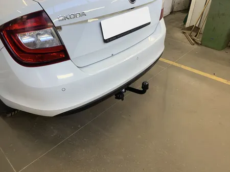 Фаркоп Berg для Skoda Rapid 2014-2020 F.5112.001 в Хабаровск