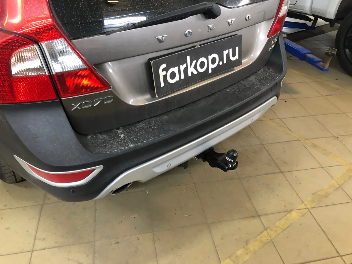 Фаркоп TowRus для Volvo XC70 2007-2016 259515 в Хабаровск