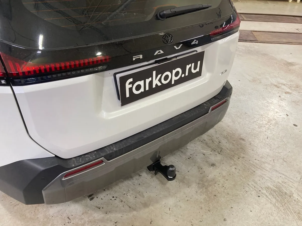 Фаркоп Berg для Toyota RAV4 2025- F.5717.002 в Хабаровск