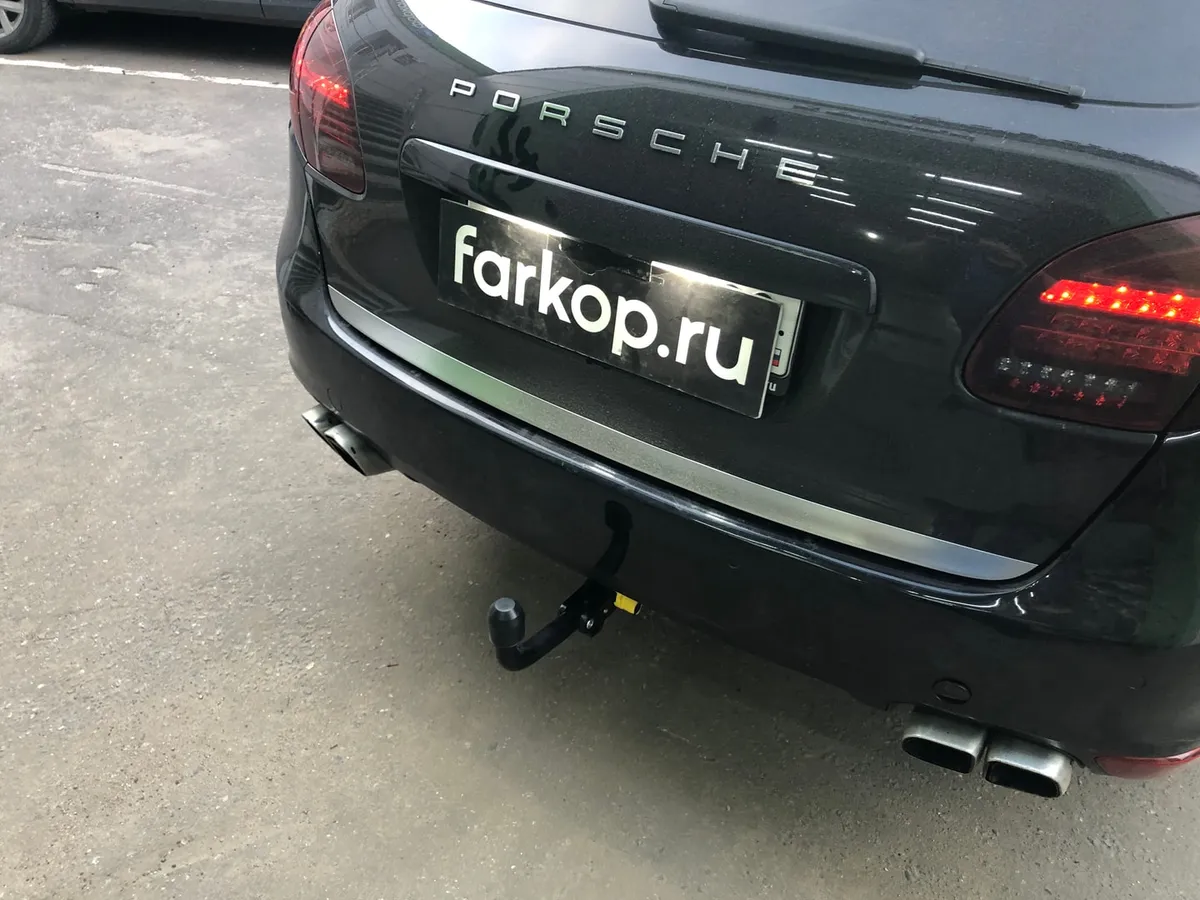 Фаркоп Berg для Porsche Cayenne 2010-2014 F.5813.003 в Хабаровск Фаркоп Berg для Porsche Cayenne 2010-2014 F.5813.003 в Хабаровск