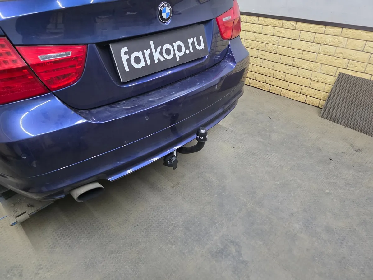 Фаркоп Steinhof для BMW 3 серия 2005-2013 B-045 в Хабаровск Фаркоп Steinhof для BMW 3 серия 2005-2013 B-045 в Хабаровск