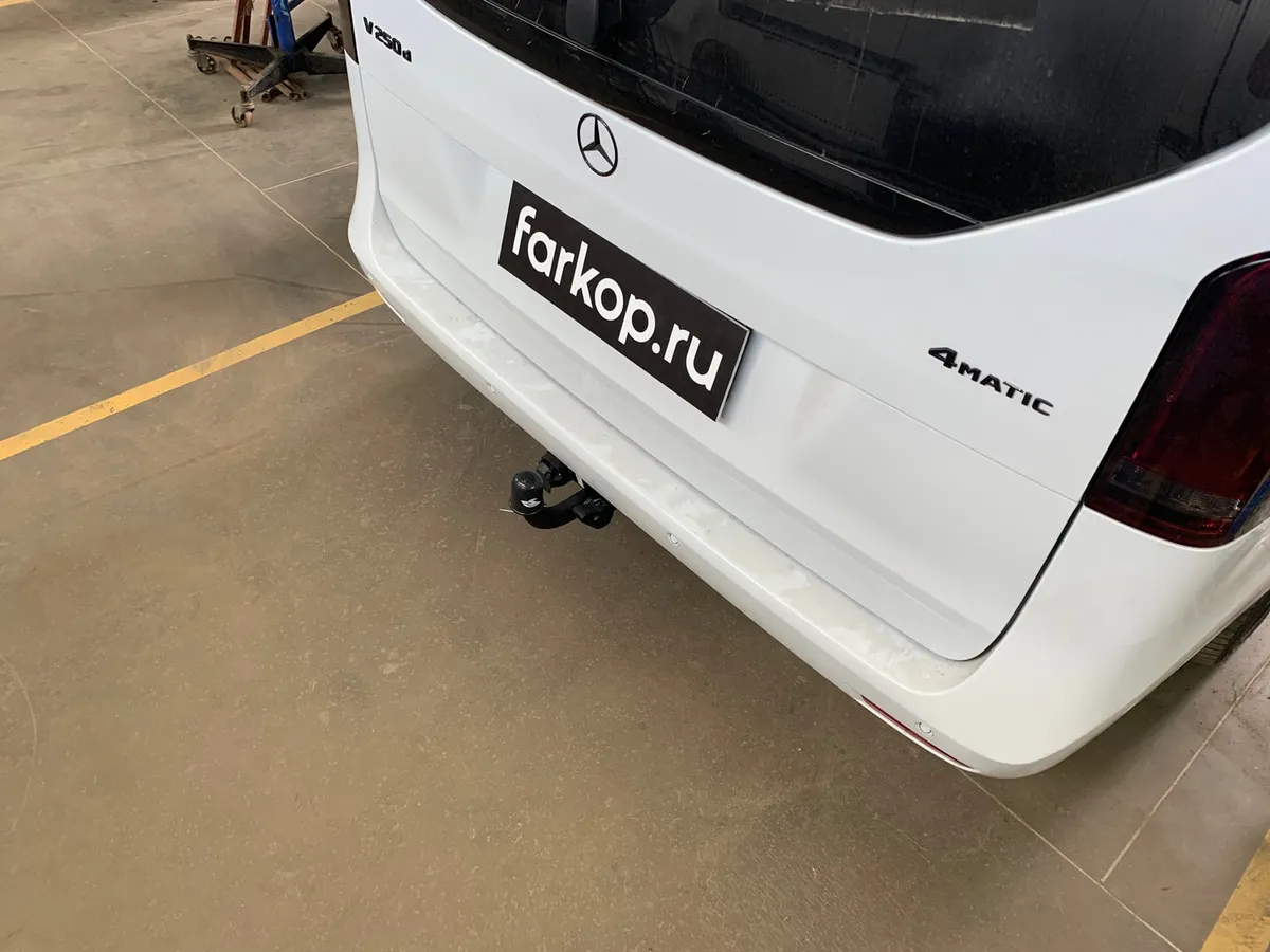 Фаркоп Steinhof для Mercedes V-class 2014- M-239 в Хабаровск