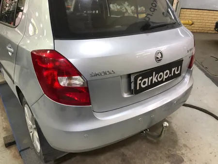 Фаркоп Galia для Skoda Fabia (хетчбек) 2007-2014 S081A в Хабаровск